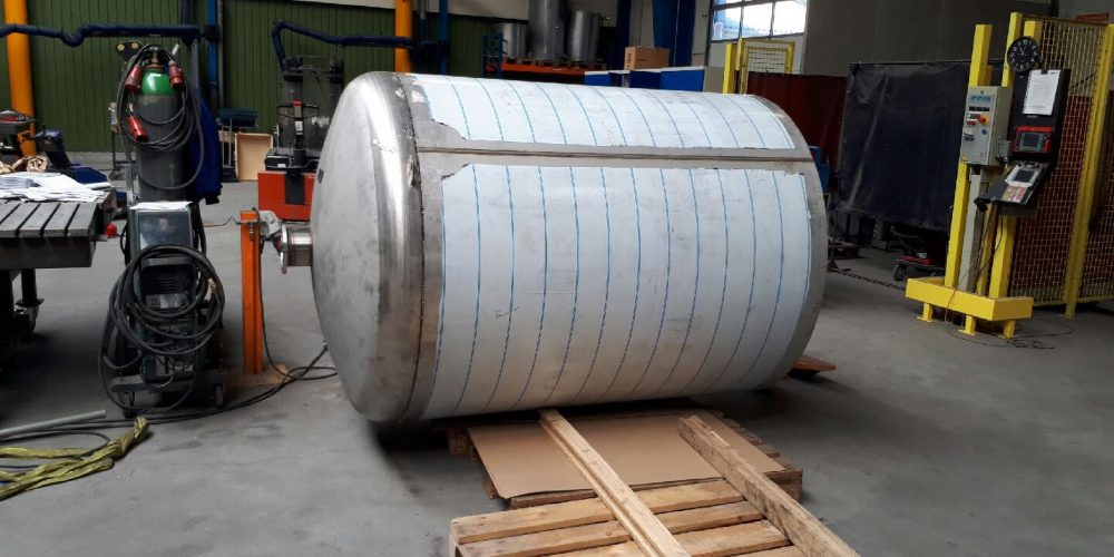 Stainless tank and pressure vessels VST Industries A/S